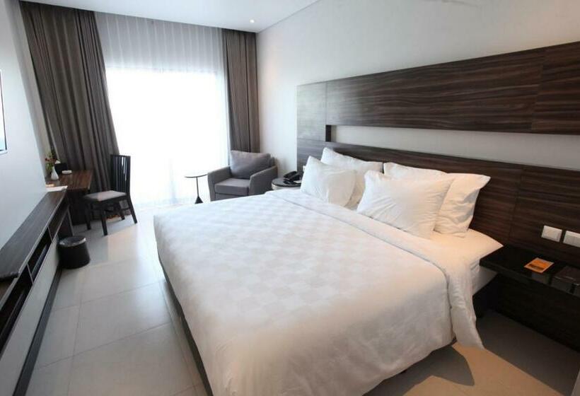 غرفة ديلوكس, Helios Hotel & Convention