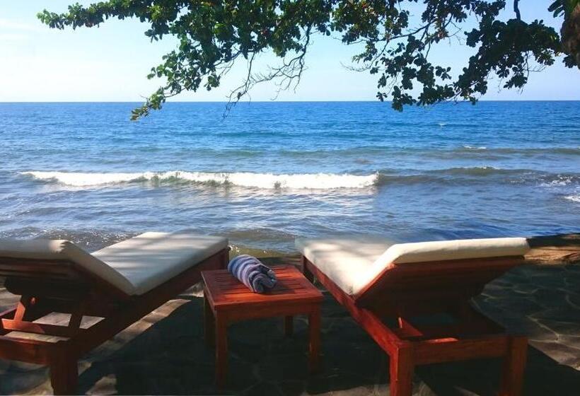 וילת חדר שינה 1 עם נוף לים, Ciliks Beach Garden