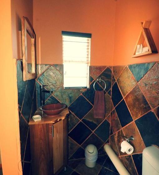 Standard Room King Size Bed, Nukakamma River Lodge