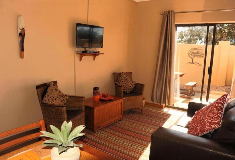 1 Bedroom Chalet, Nukakamma River Lodge
