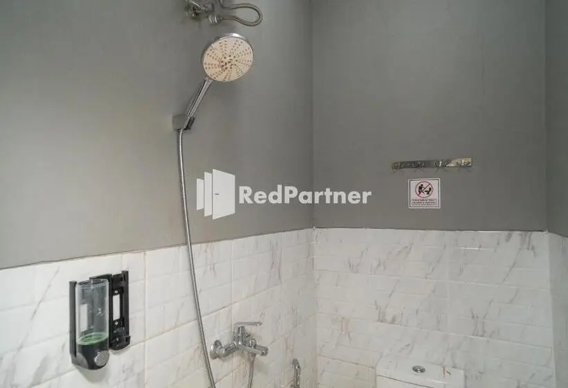 ファミリールーム, Yayah Rooms Bogor Syariah Mitra Reddoorz
