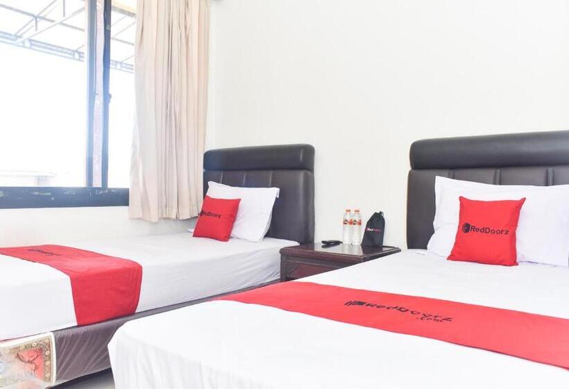 Номер Стандарт, Reddoorz Near Alun Alun Wonosobo