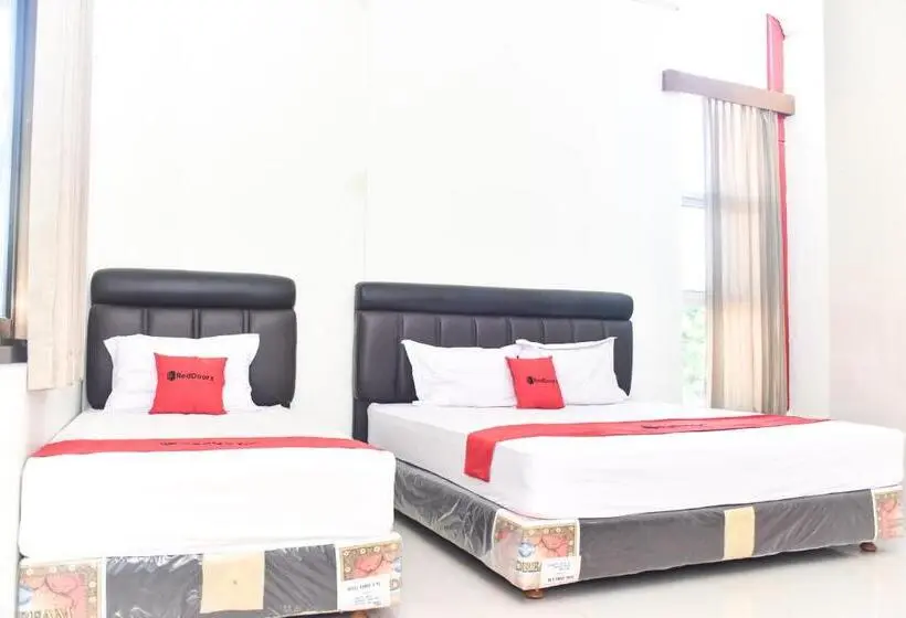 ファミリールーム, Reddoorz Near Alun Alun Wonosobo