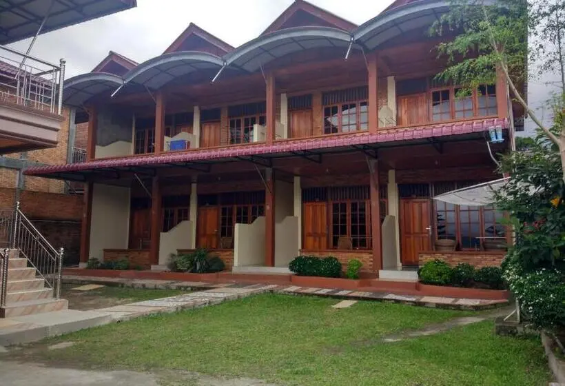レイクビュースタンダードルーム, Gokhon Guest House