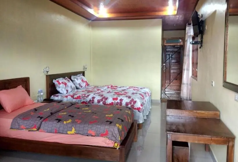 デラックストリプルルーム, Gokhon Guest House