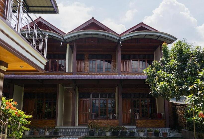 标准间带湖景, Gokhon Guest House