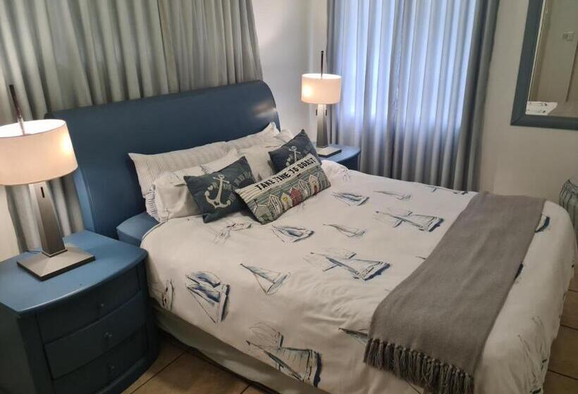Apartamento 1 Dormitório, Suidersee Block 2, Hartenbos