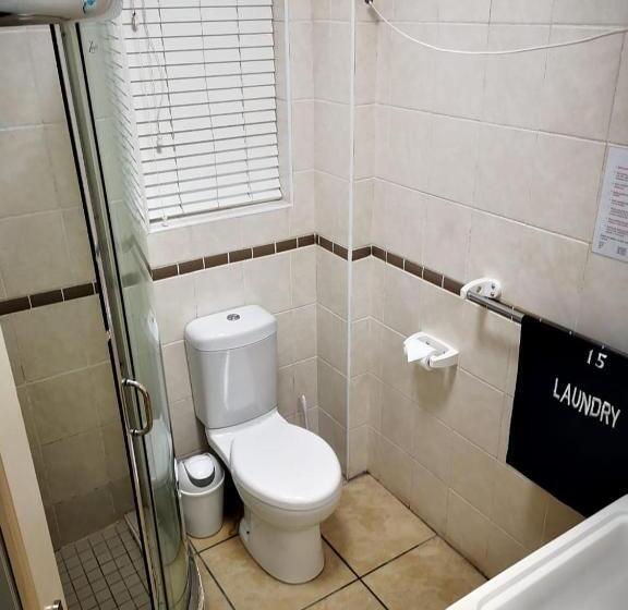 Apartamento 1 Dormitório, Suidersee Block 2, Hartenbos