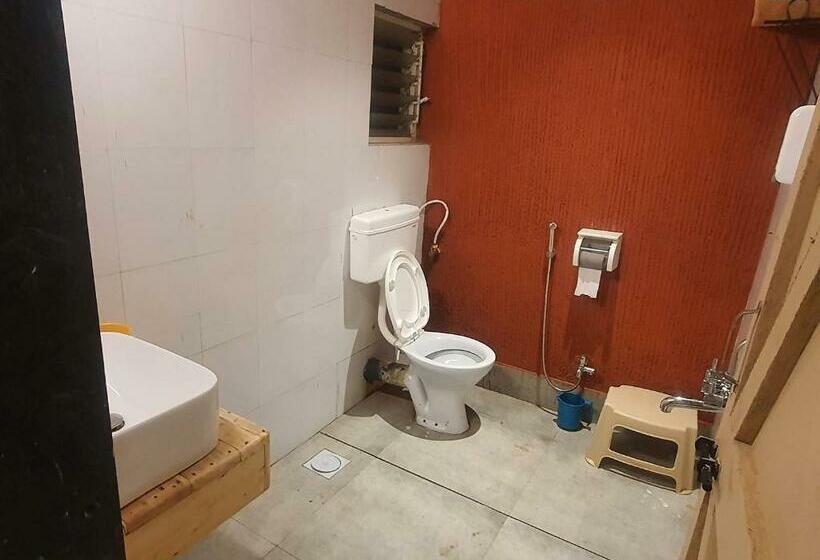 חדר סטנדרט, Sadabahar Moments   Hostel