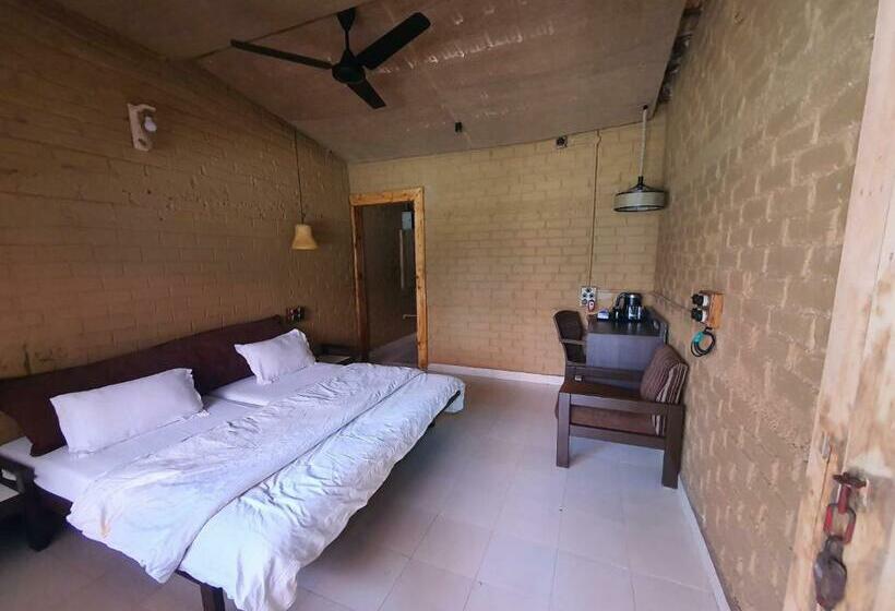 标准间, Sadabahar Moments   Hostel