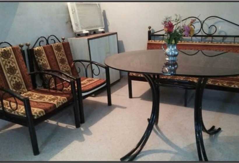 חדר סטנדרט, Sadabahar Moments   Hostel