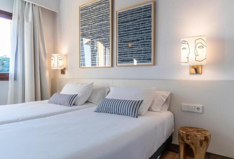 Студия Стандарт Вид на Море, Calallonga Hotel Menorca
