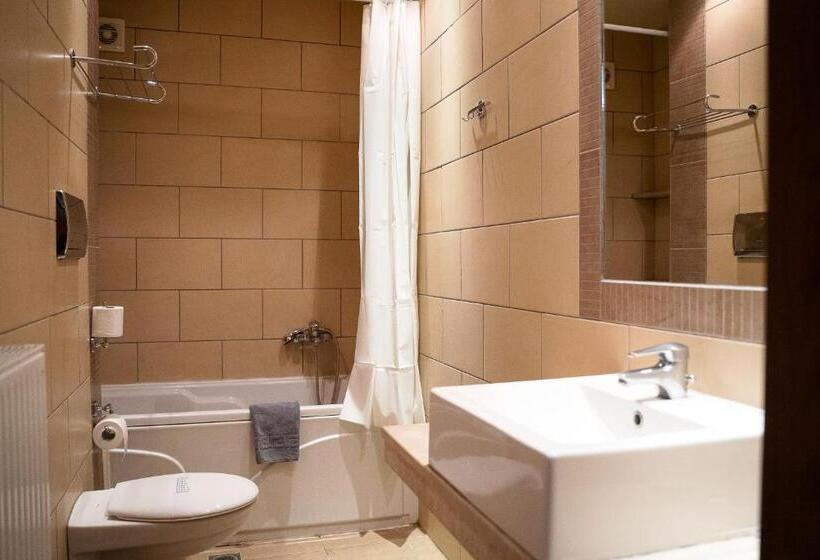 סוויטה, Antoniadis