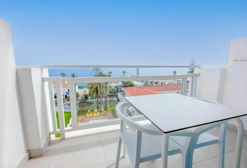 Deluxe Room Sea View