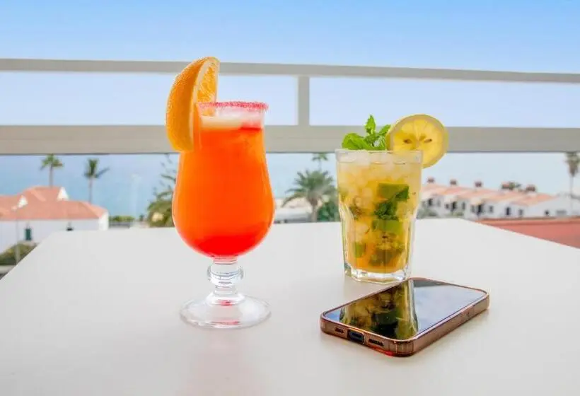 片側に海が見えるデラックスルーム, Bluesea Marieta