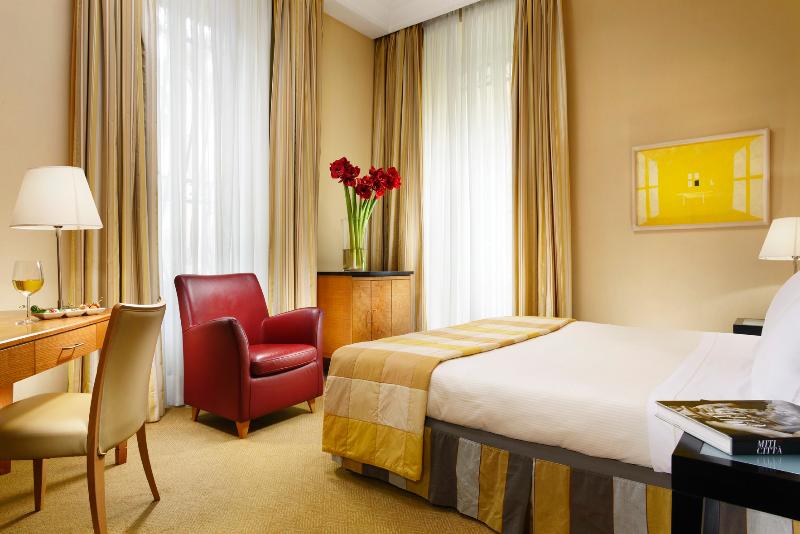 Camera Superiore, Capo D´africa – Colosseo