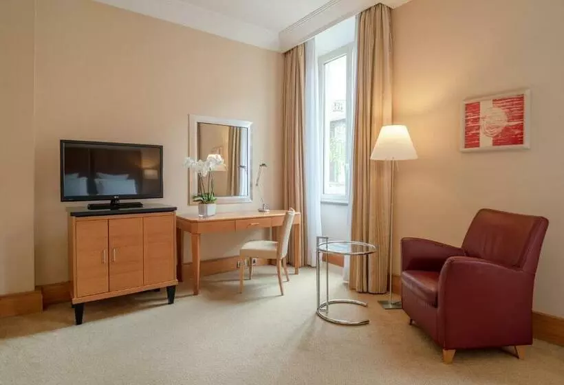 اتاق استاندارد سه نفره, Room Mate Collection Mia, Rome Colosseum