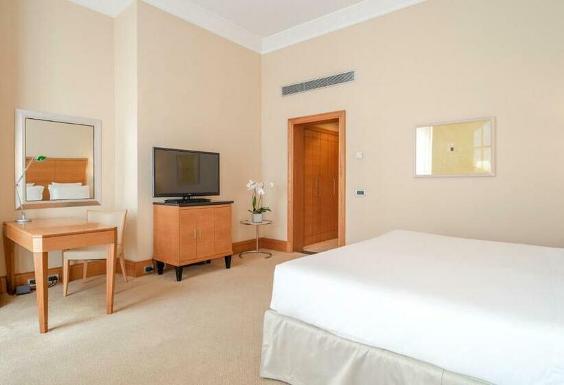 Camera Premium, Capo D´africa – Colosseo