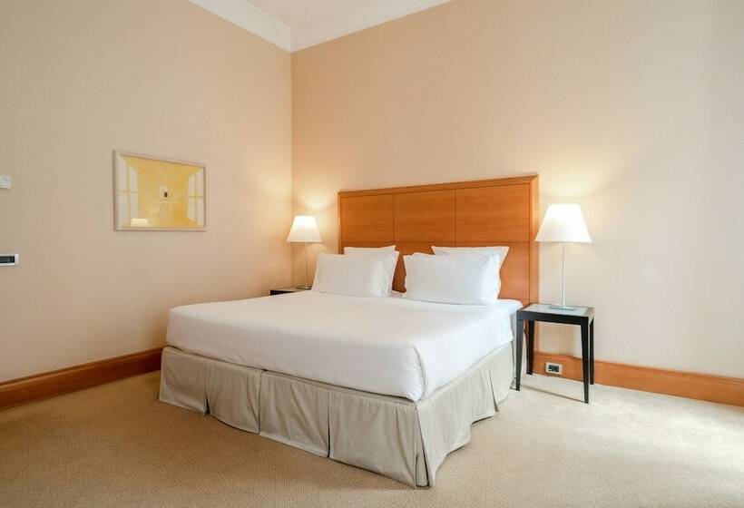 Camera Premium, Capo D´africa – Colosseo