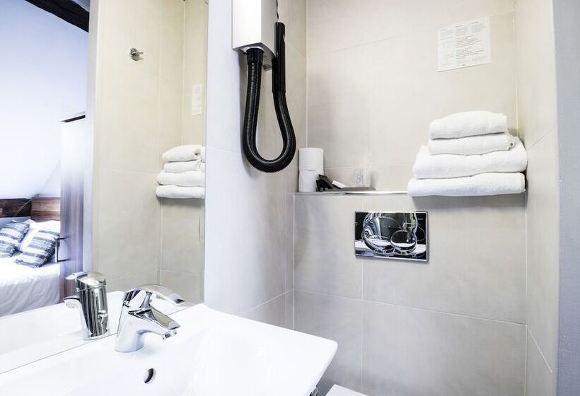 スタンダードシングルルーム, Chabrol Opera