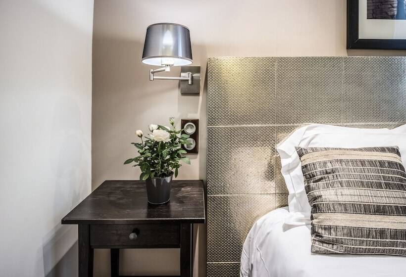 スタンダードルーム, Chabrol Opera