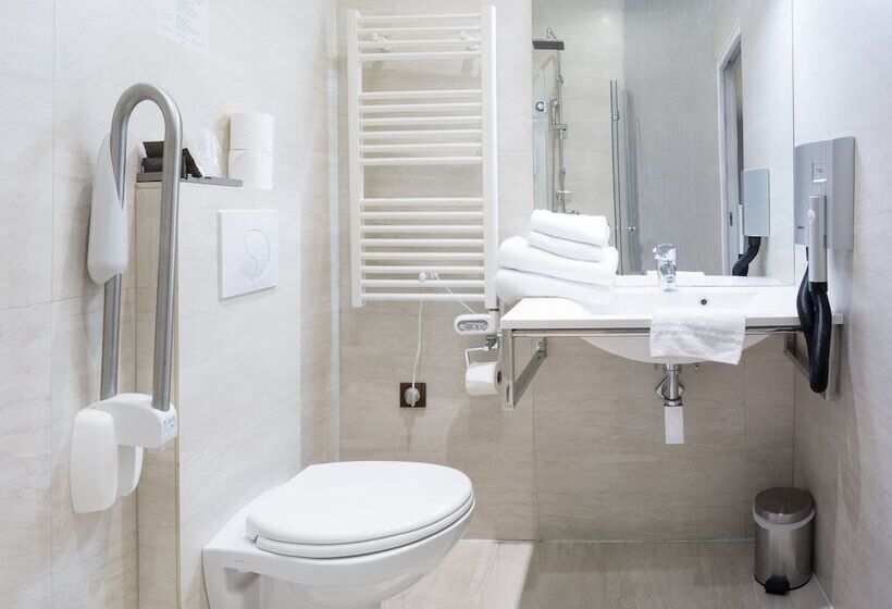 スタンダードルーム, Chabrol Opera