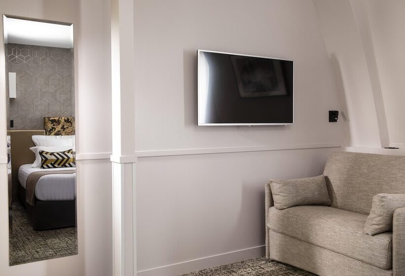 スーペリアトリプルルーム, Daunou Opera