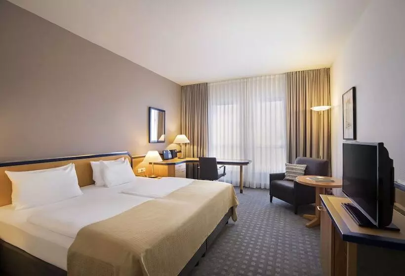 Standard-huone, Hi Hotel International Hamburg
