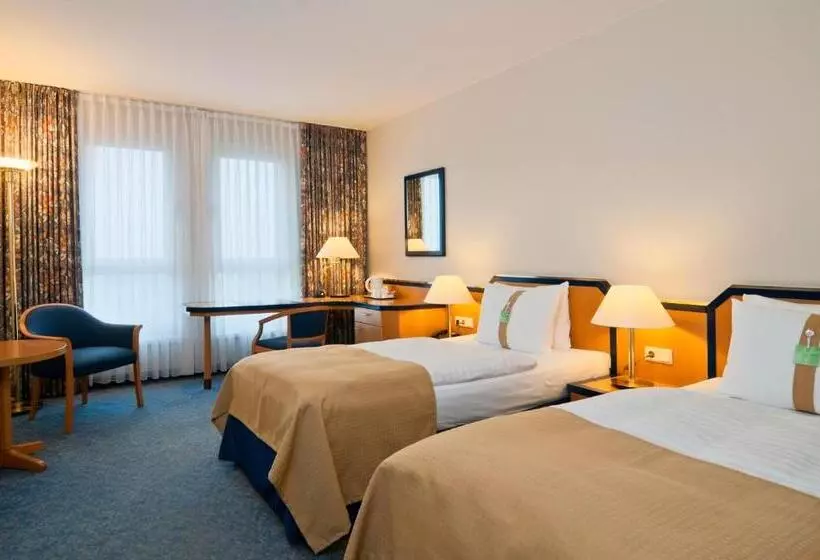 Standard Kolmen Hengen Huone, Hi Hotel International Hamburg