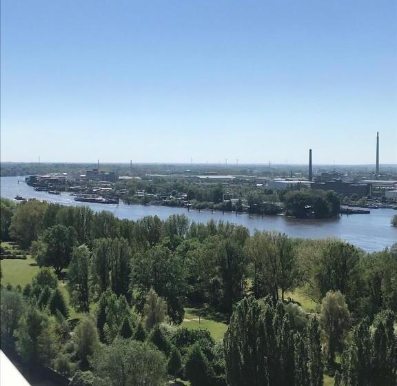 高级寓所标准房间, Hi Hotel International Hamburg