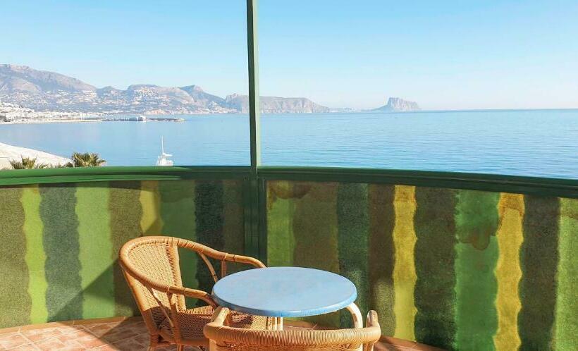 סוויטת ג'וניור נוף לים, Kaktus Hotel Kaktus Albir