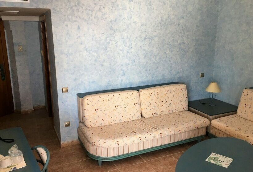 סוויטת ג'וניור נוף לים, Kaktus Hotel Kaktus Albir