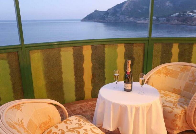 סוויטת ג'וניור דלוקס, Kaktus Hotel Kaktus Albir