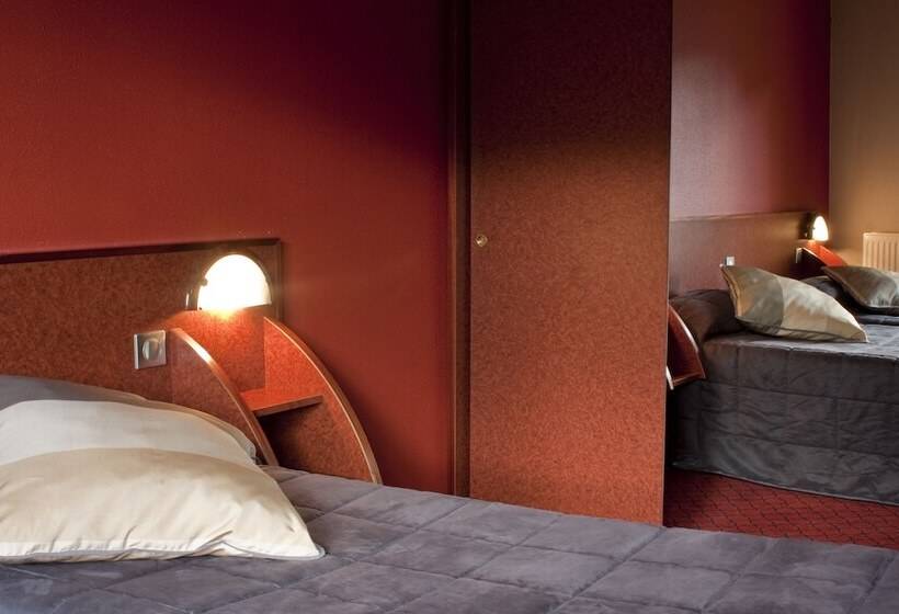 اتاق استاندارد, La Solitude