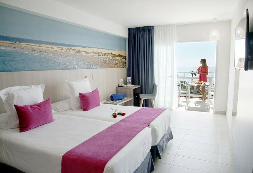 Номер Deluxe, Labranda Marieta & Spa   Adults Only