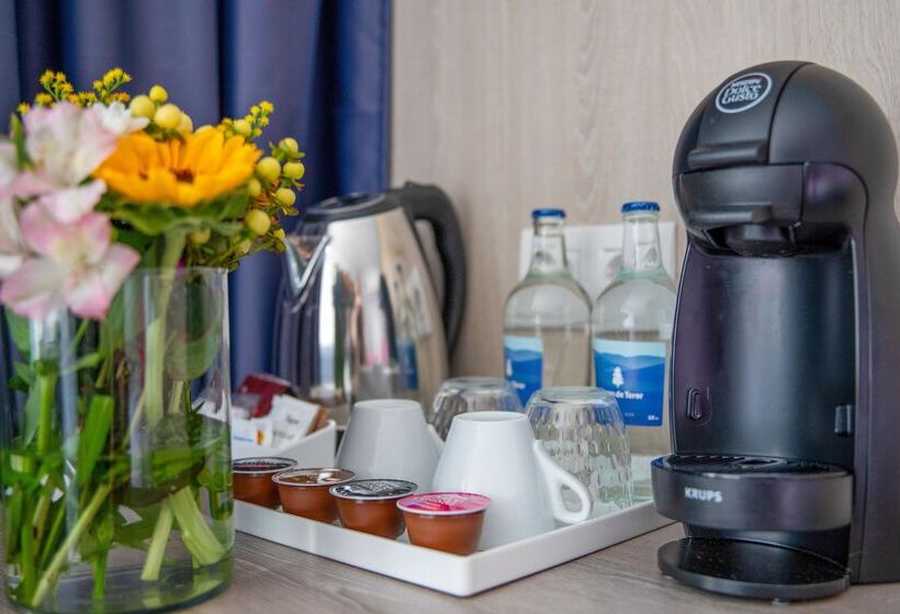 Номер Deluxe, Labranda Marieta & Spa   Adults Only