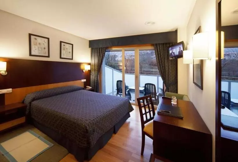 Standard-huone, Lobios Caldaria Hotel Balneario
