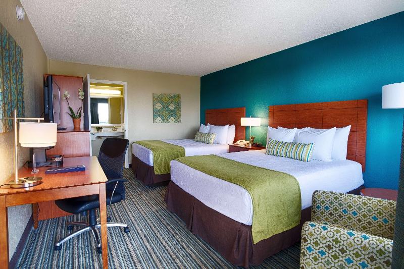 标准间, Magic Games 4*