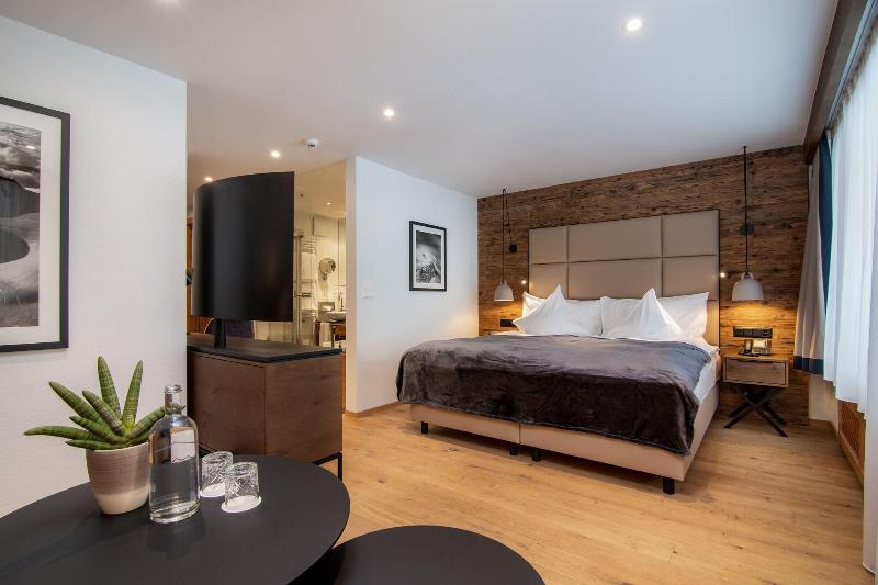 经济房, Magic Games 4*