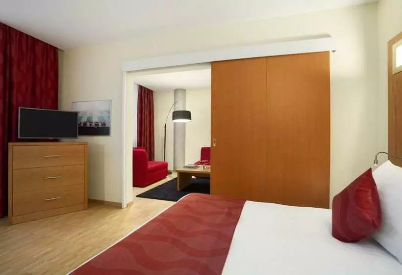سوئیت با تخت بزرگ, Ramada Encore By Wyndham Geneva