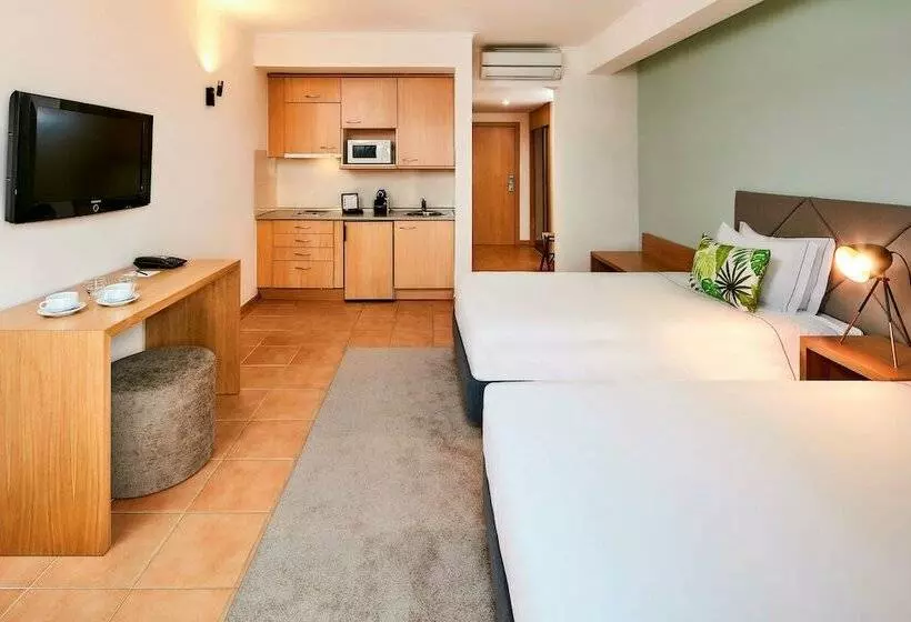 スタンダードスタジオ, NH Marina Portimao Resort