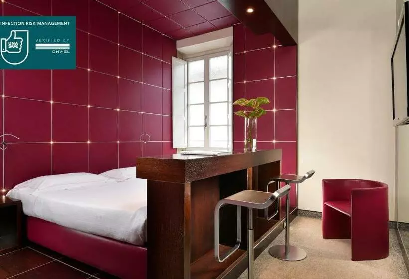 Classic-huone, Unahotels Vittoria Firenze