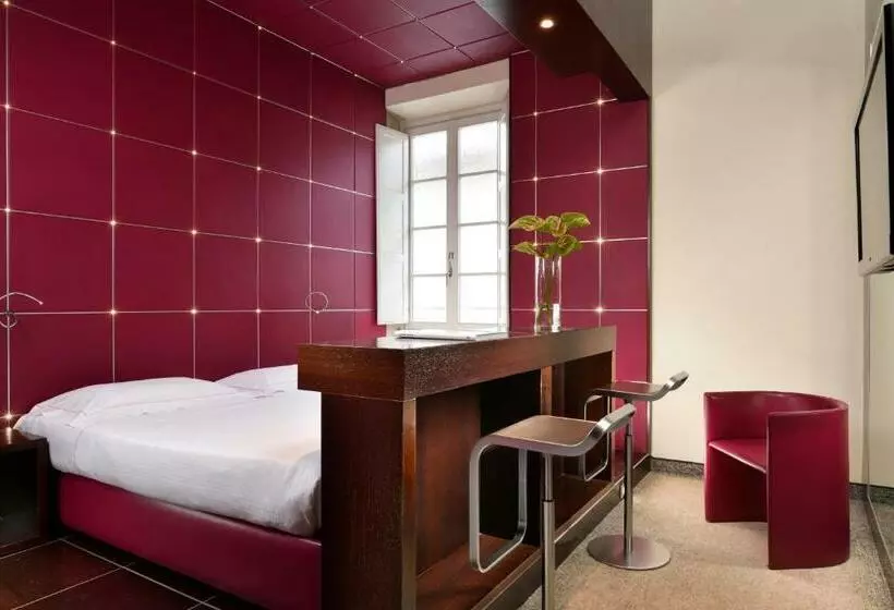 Classic-huone, Unahotels Vittoria Firenze