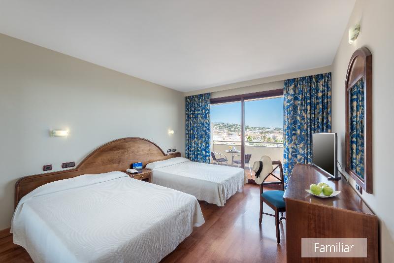 Семейный Номер, Gran Hotel Costa del Sol