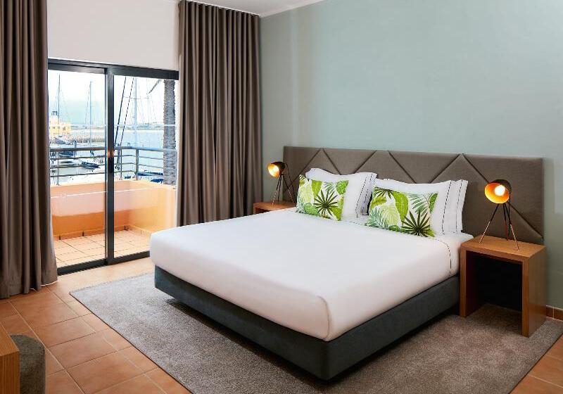 Apartamento 1 Dormitorio con Terraza, NH Marina Portimao Resort