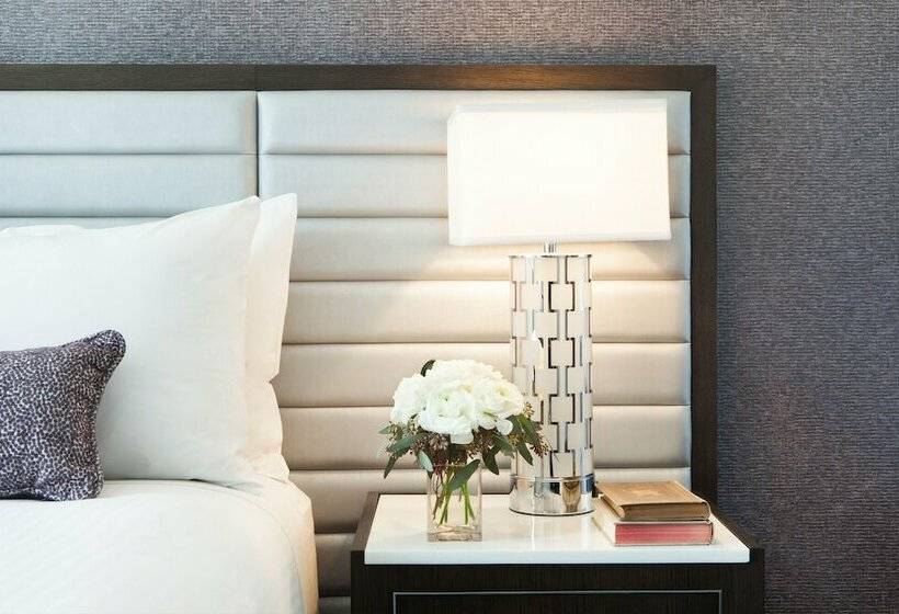 高级客房, Park Central