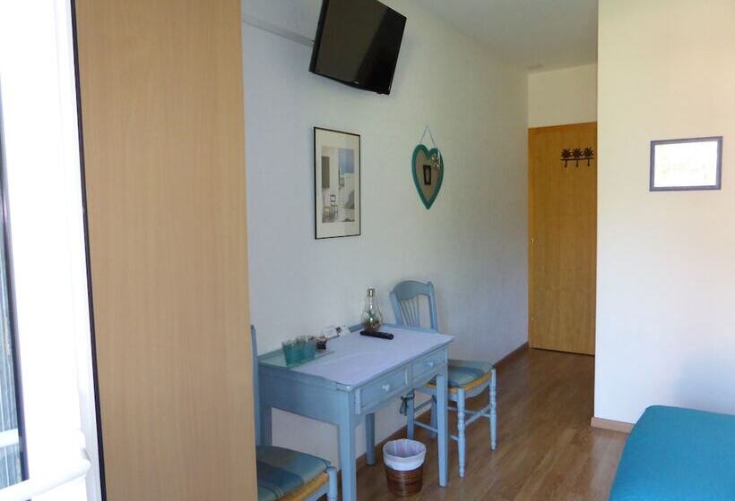 اتاق راحتی, B&b Les Acacias