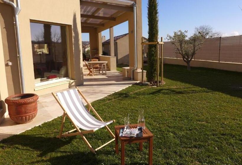 חדר דלוקס, Les Trois Oliviers