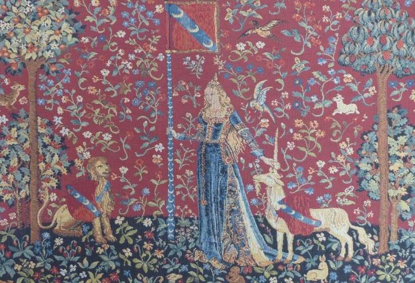 חדר דלוקס, Les Trois Oliviers