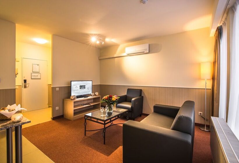 1 Bedroom Penthouse Apartment, Arass Hôtel & Business Flats